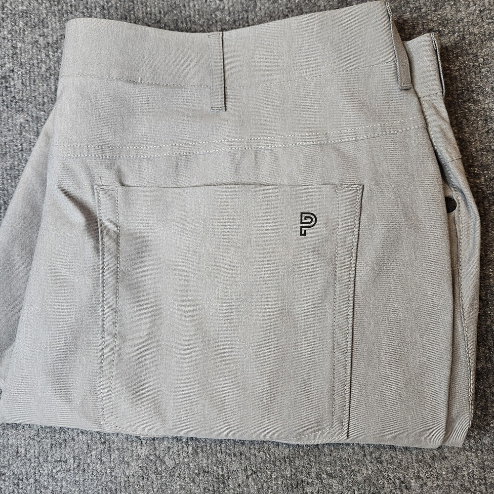 Public Rec Mens Chino Pants Size 40x32 Light Gray Stretch Sporty Straight Leg